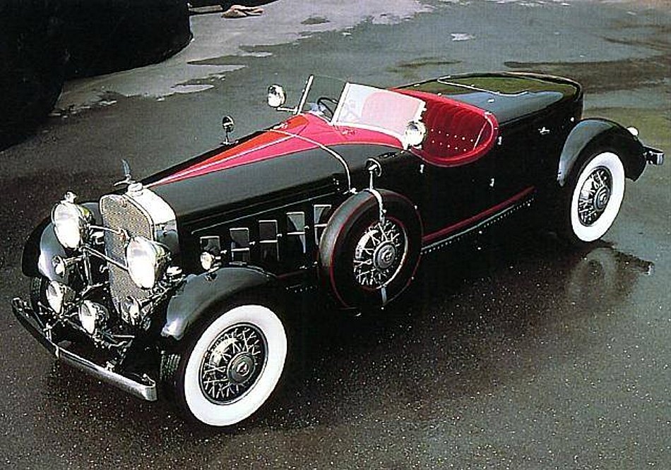 1930 Cadillac V-16 Boattail Speedster.jpg