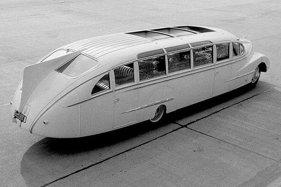 1938 Opal Blitz Bus.jpg